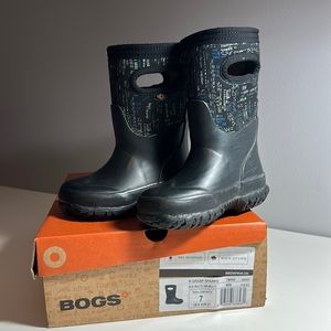 toddler Bogs boots waterproof snow boots or rain boots Grasp Sparks